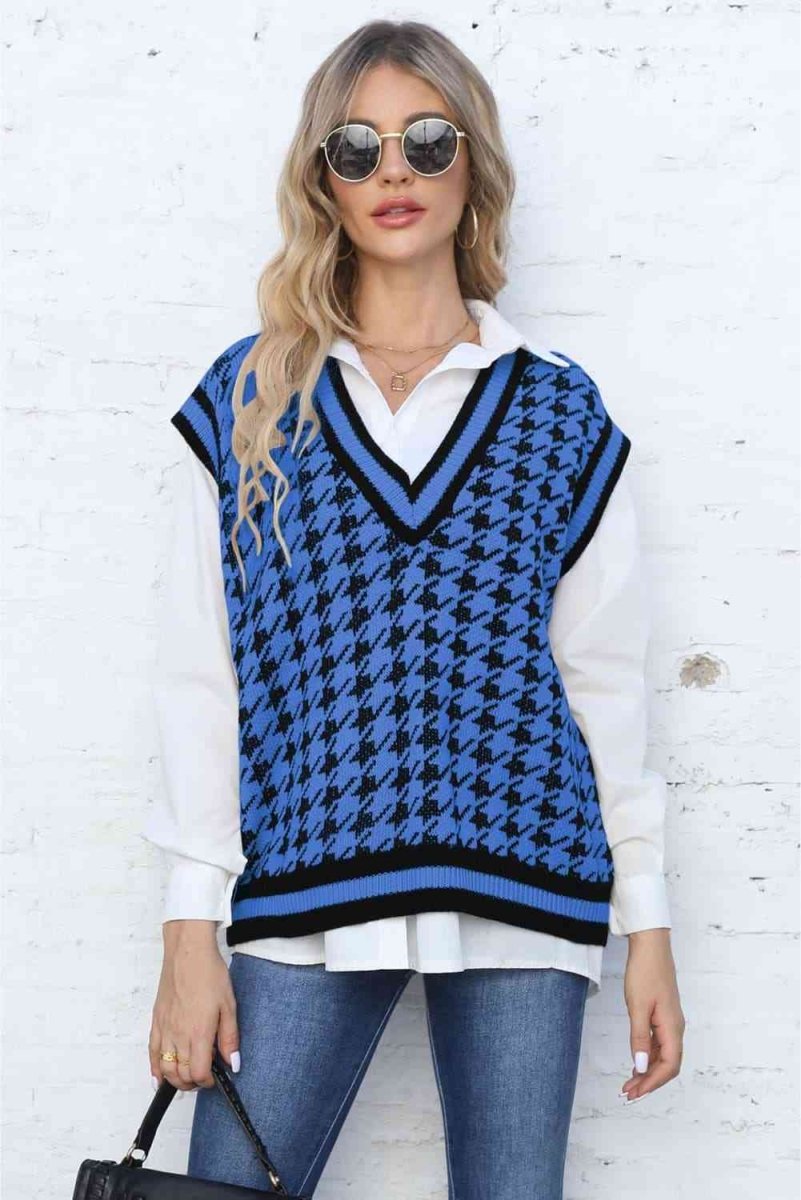 Ribbed V-Neck Sleeveless Sweater - 3 Colors - Luxe Shopping